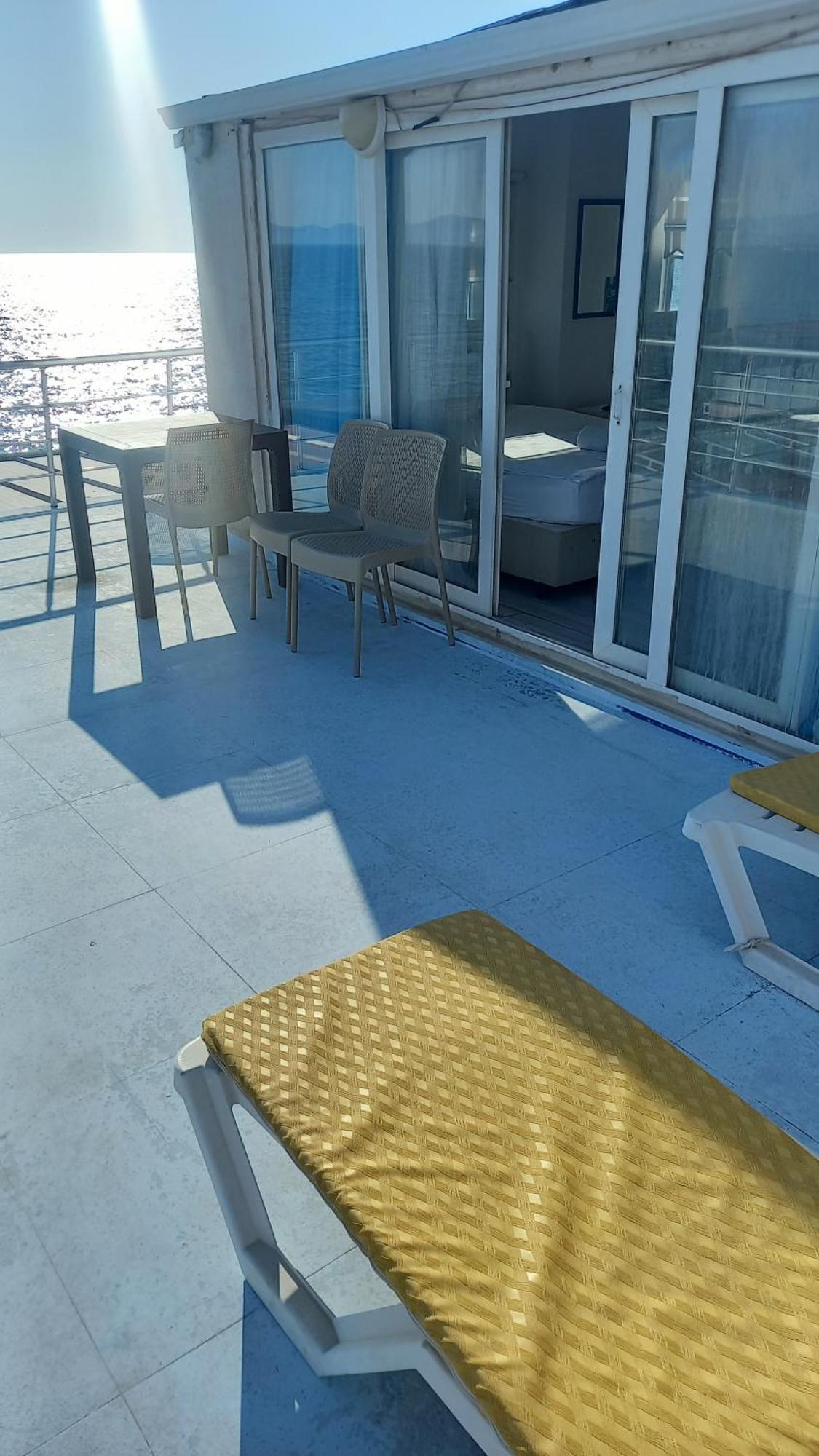 Paradise Hotel Akcay 埃德雷米特 外观 照片