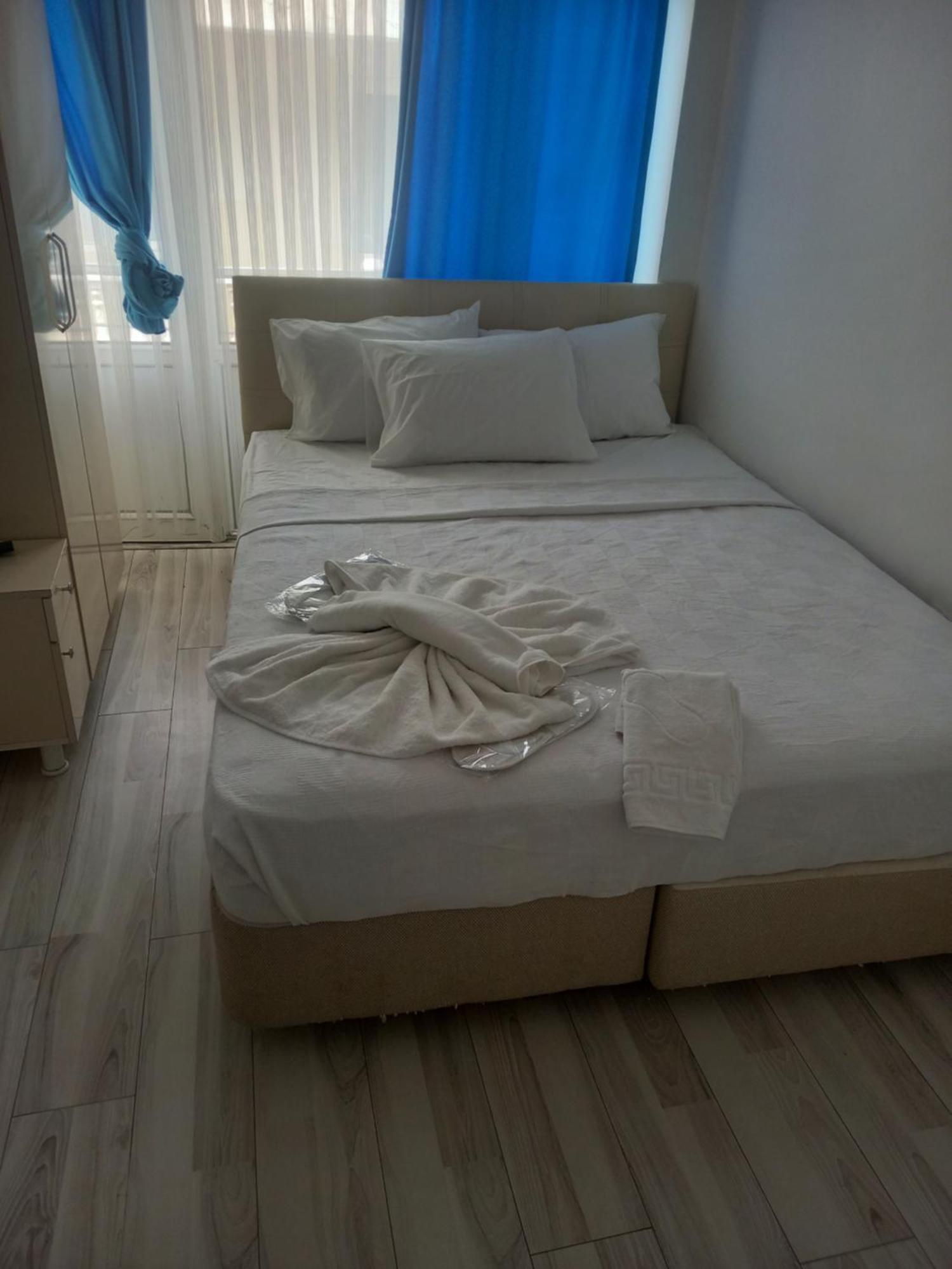 Paradise Hotel Akcay 埃德雷米特 外观 照片