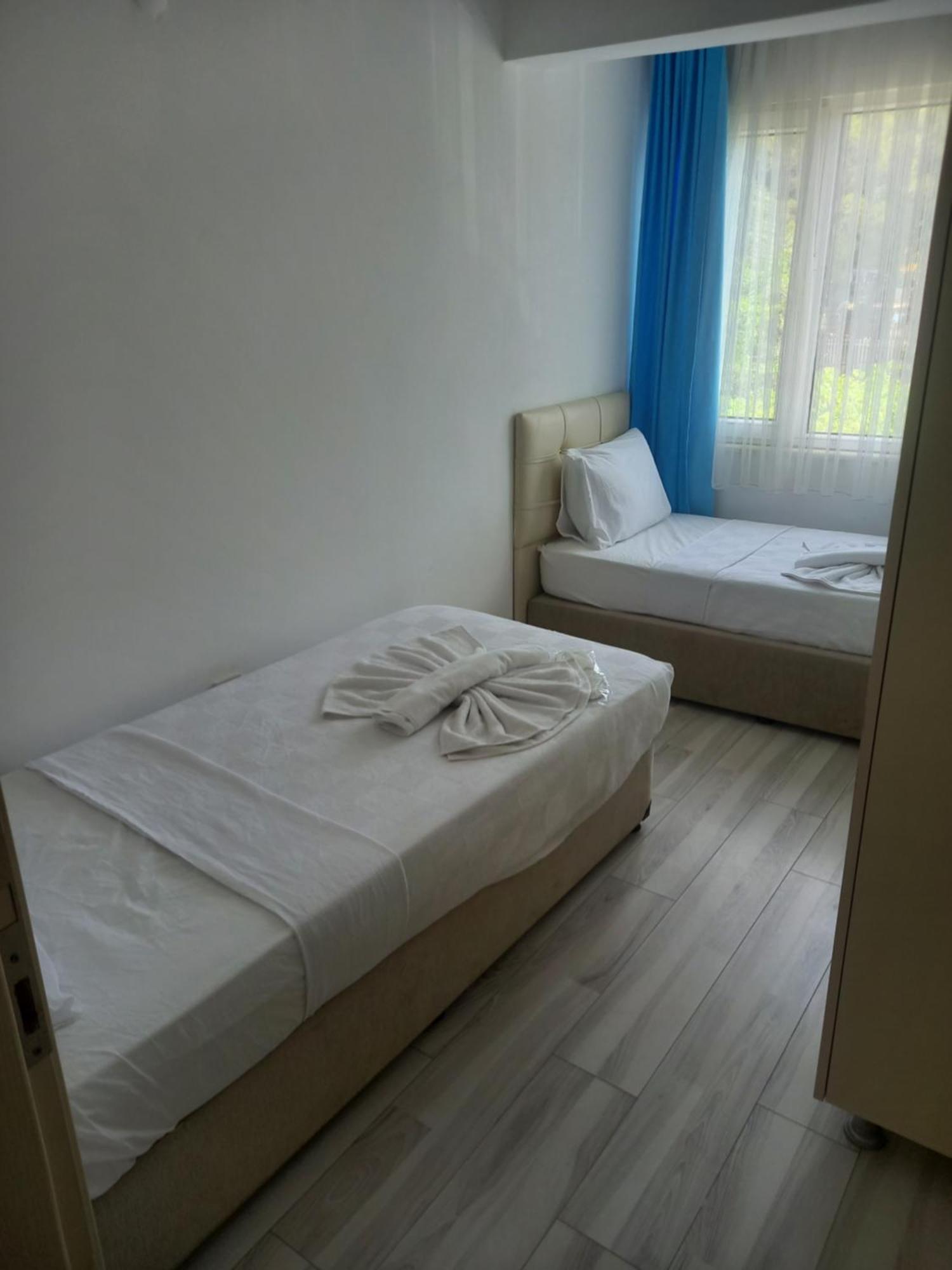 Paradise Hotel Akcay 埃德雷米特 外观 照片