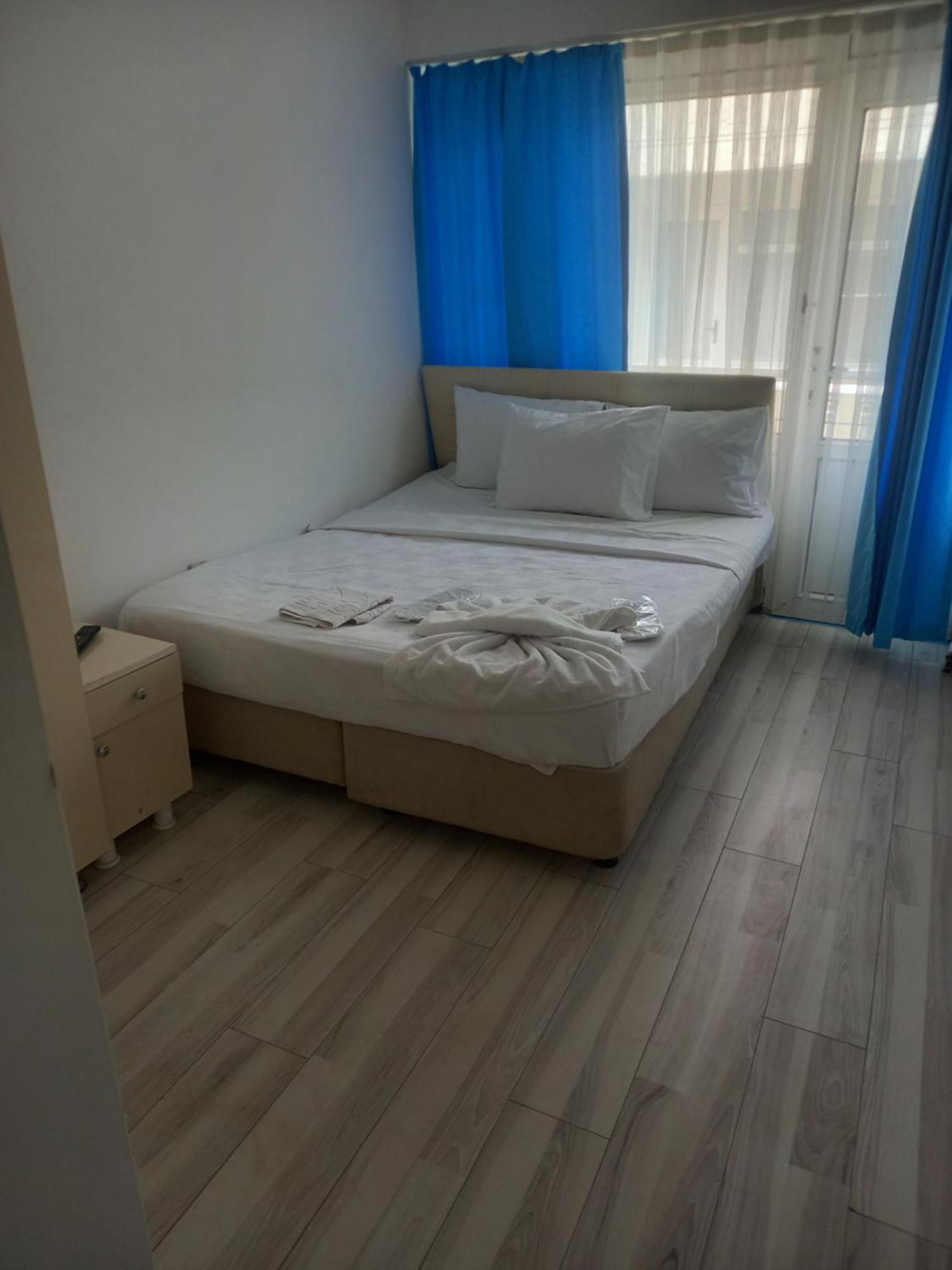 Paradise Hotel Akcay 埃德雷米特 外观 照片