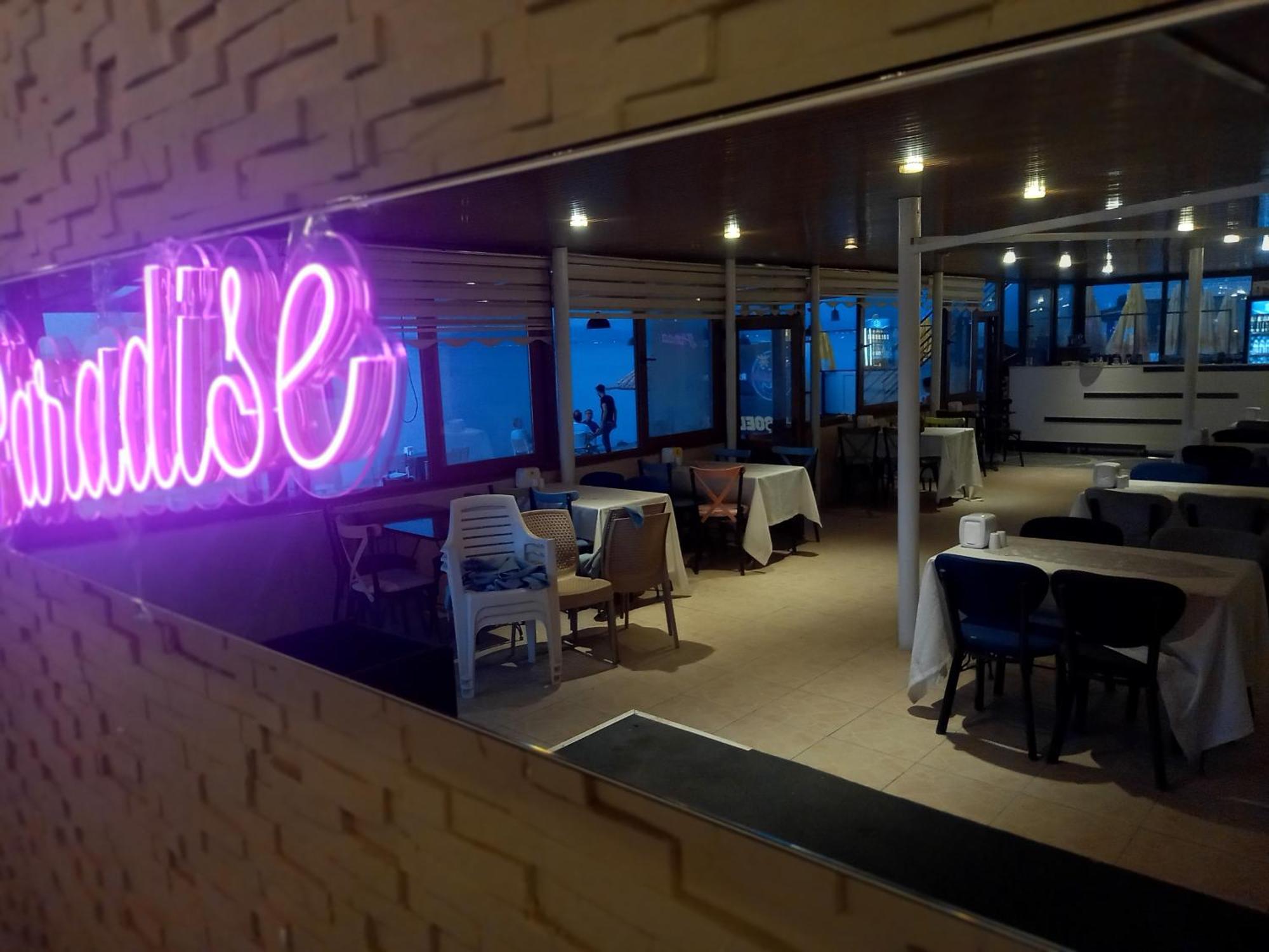 Paradise Hotel Akcay 埃德雷米特 外观 照片